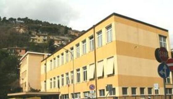 La nostra mozione con la quale impegniamo l'Amministrazione a calendarizzare gli interventi manutentivi necessari all'Istituto Comprensivo di Recco